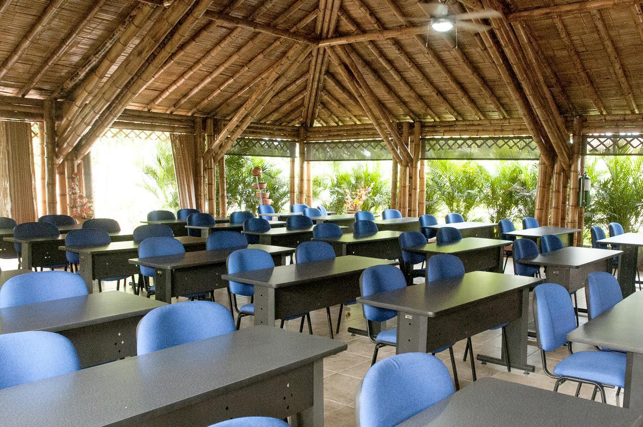 Hotel Campestre Tardes Calenas Yumbo Exterior photo