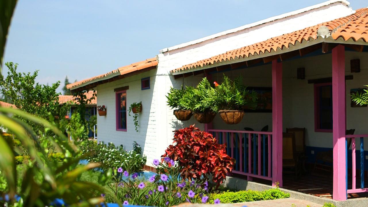 Hotel Campestre Tardes Calenas Yumbo Exterior photo