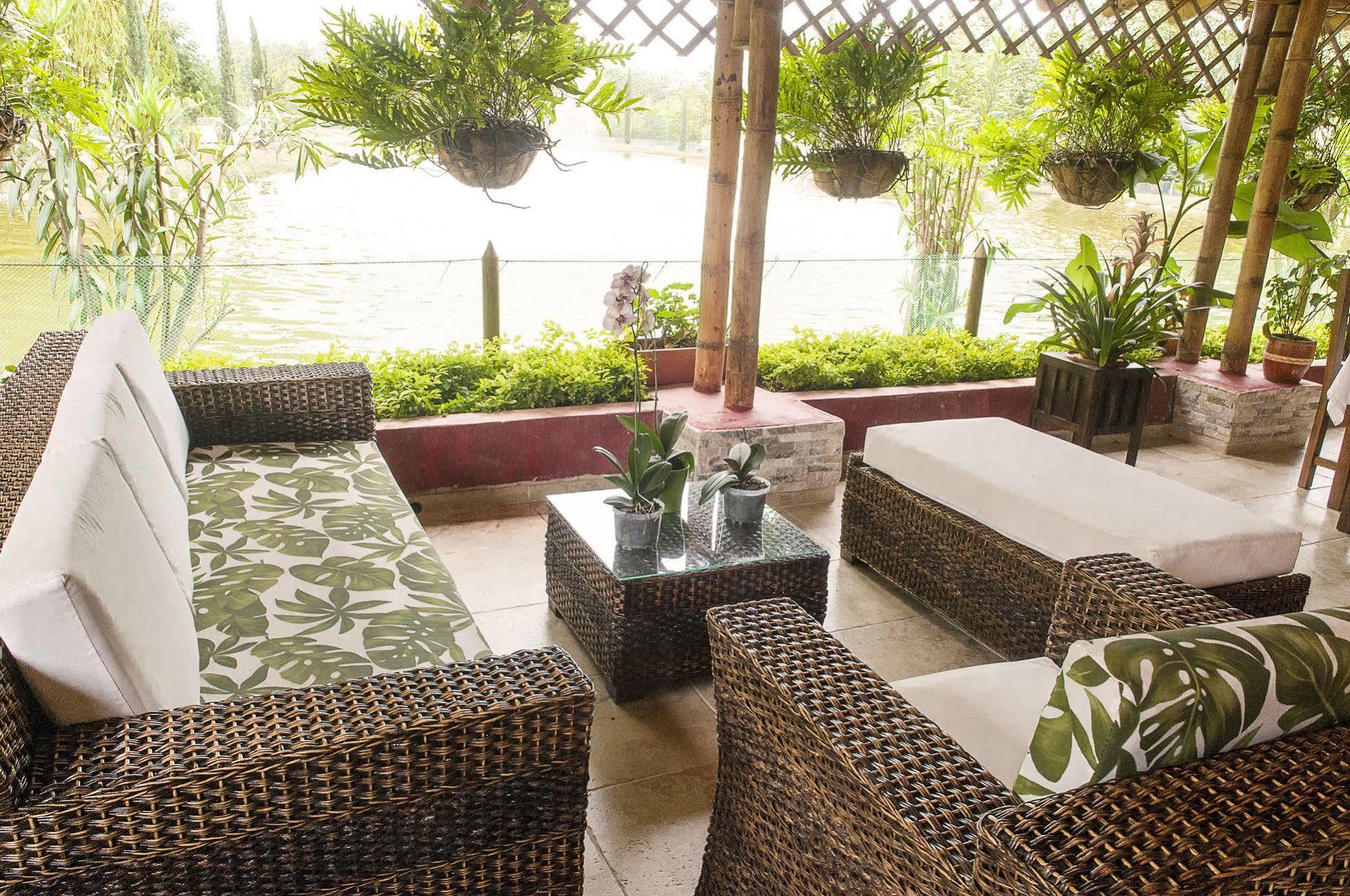 Hotel Campestre Tardes Calenas Yumbo Exterior photo
