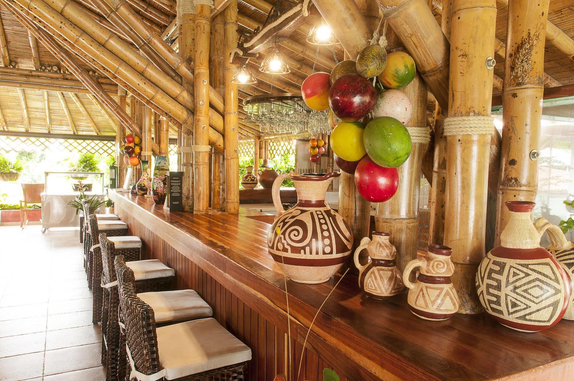 Hotel Campestre Tardes Calenas Yumbo Exterior photo