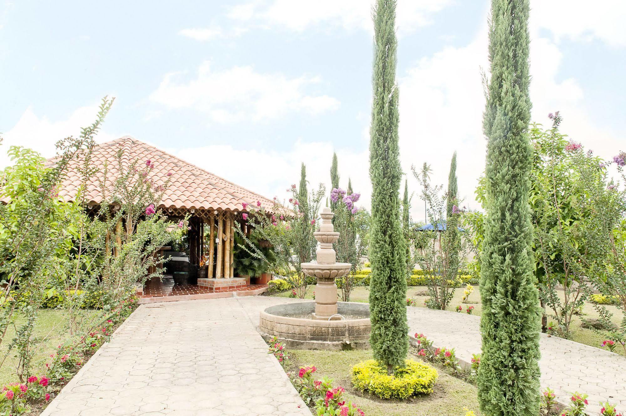 Hotel Campestre Tardes Calenas Yumbo Exterior photo