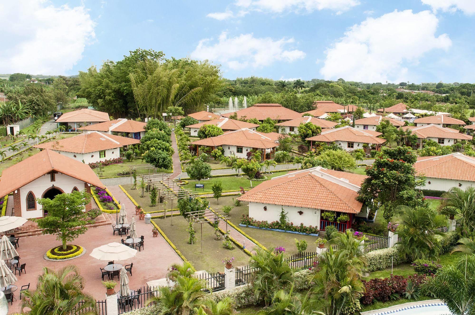 Hotel Campestre Tardes Calenas Yumbo Exterior photo